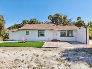 13135 4TH STREET E, MADEIRA BEACH, FL 33708