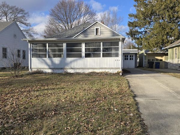 226 Curtis Avenue, Bowling Green, OH 43402