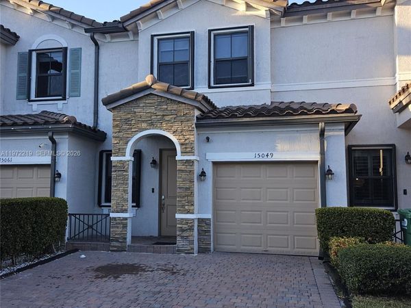 15049 SW 119th Ln , Miami, FL 33196