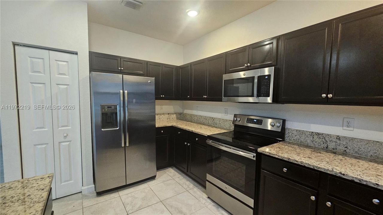 15049 SW 119th Ln , Miami, FL 33196 Photo