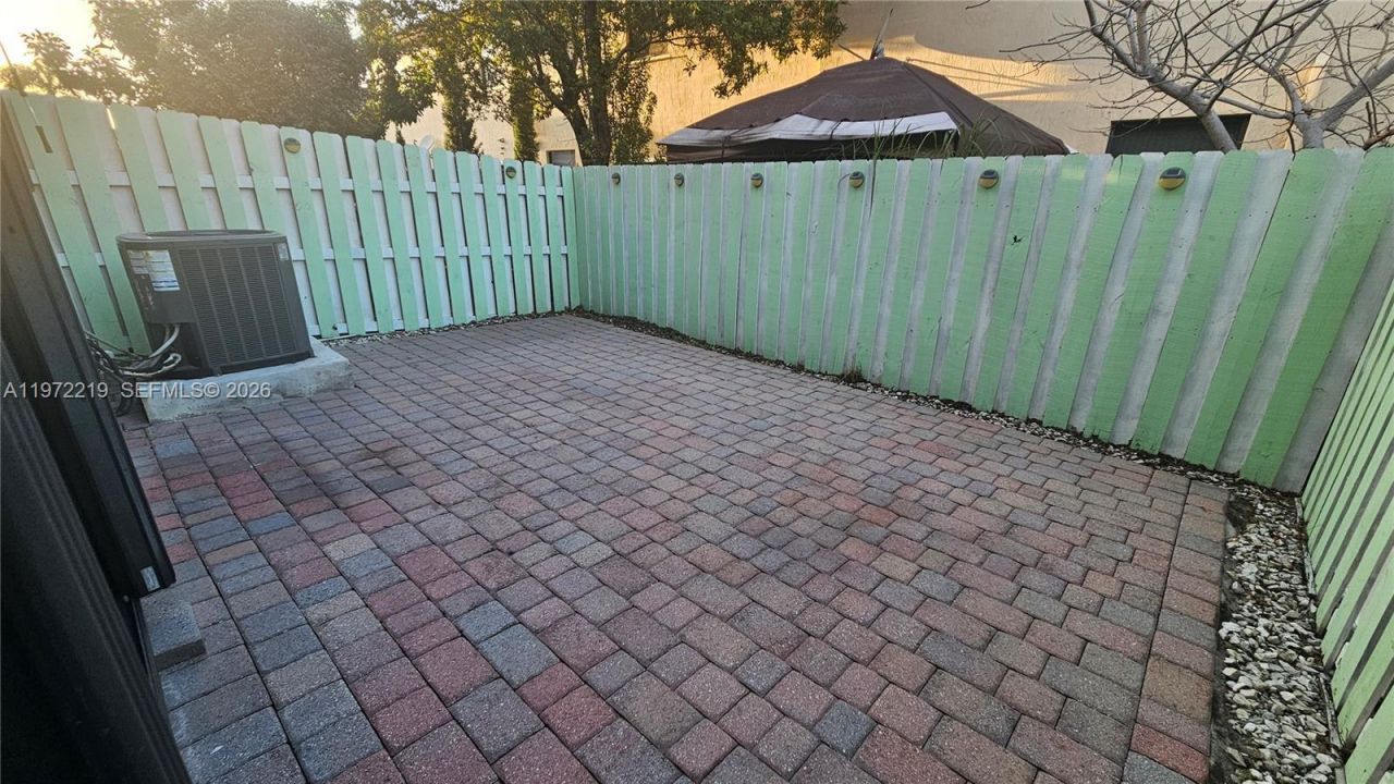 15049 SW 119th Ln , Miami, FL 33196 Photo