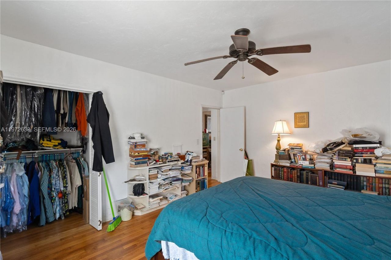 5730 SW 42nd Ter, South Miami, FL 33155 Photo