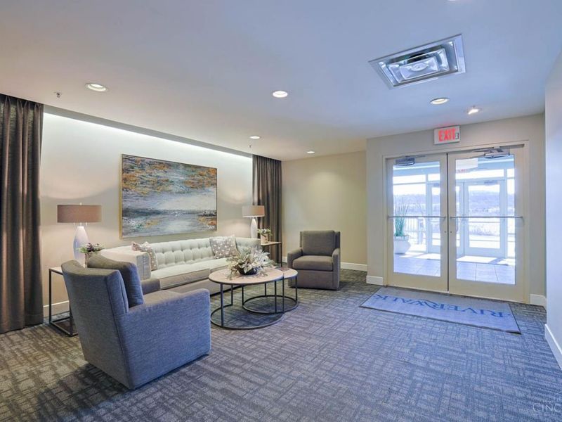 2260 Riverside Drive, Unit 402, Cincinnati, OH 45202 Photo 30