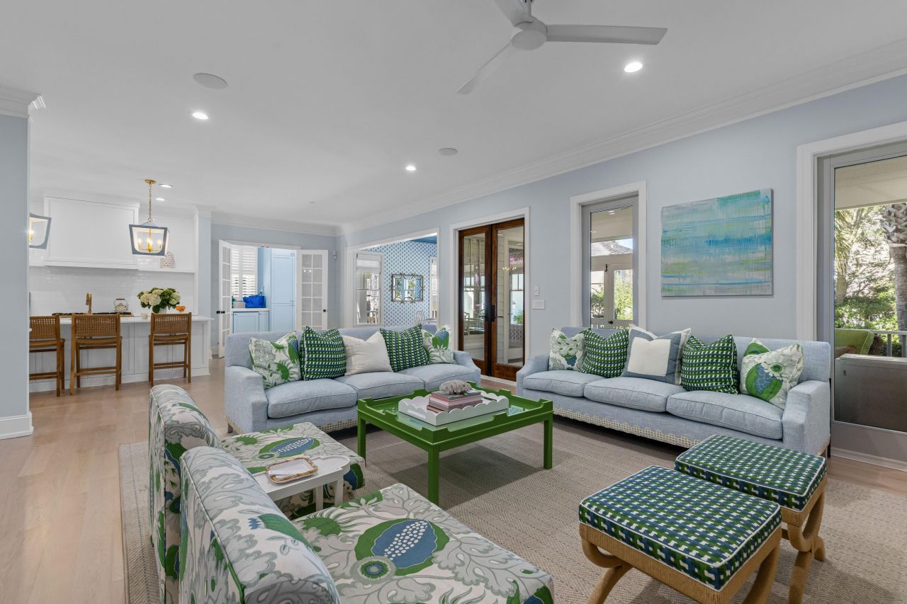 26 Woodford Street Photo 12