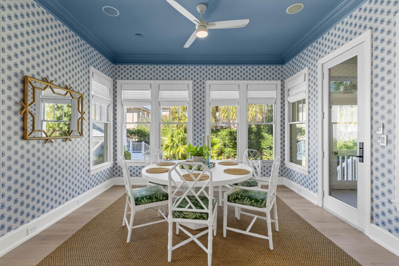 26 Woodford Street Photo 15