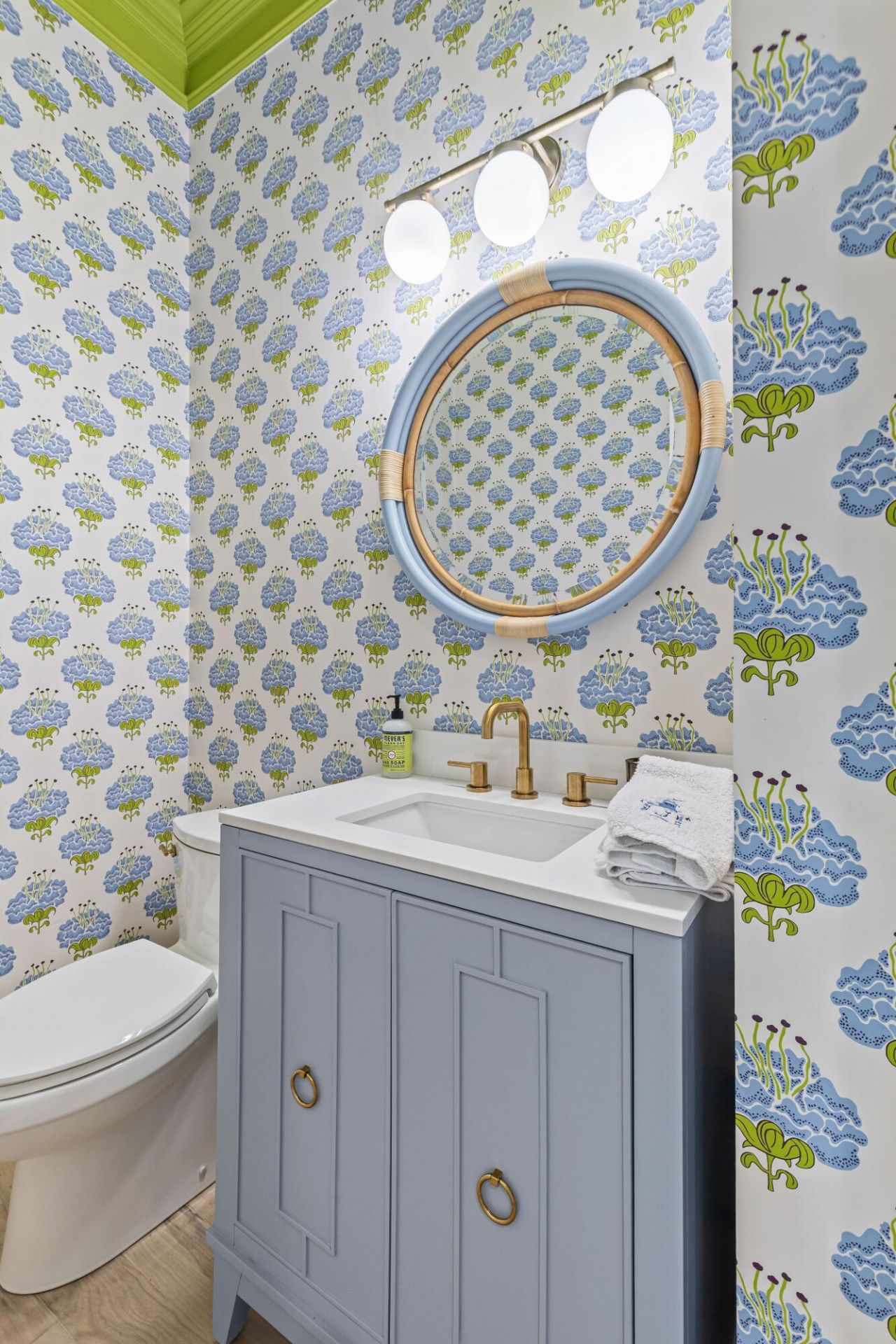 26 Woodford Street Photo 24