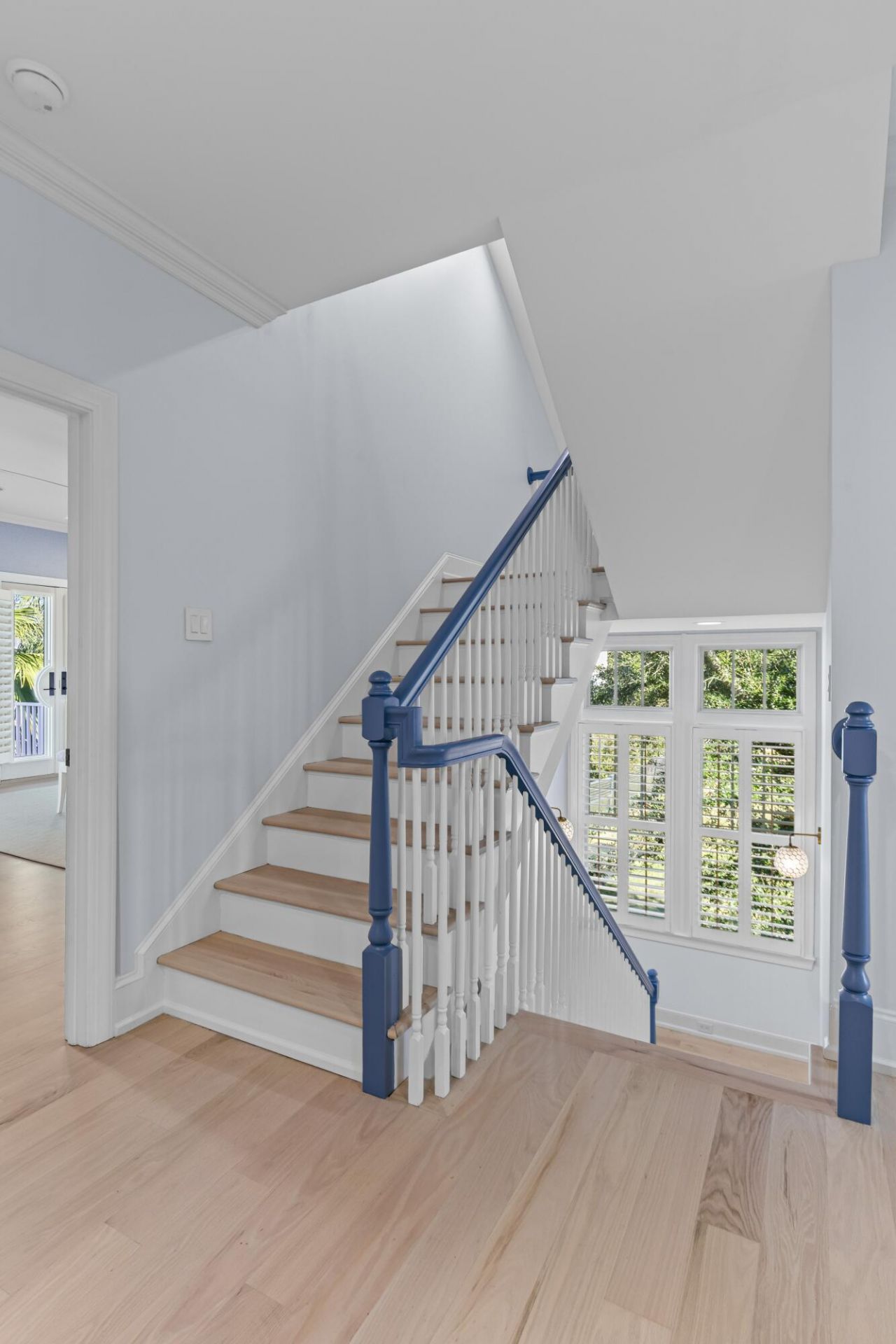 26 Woodford Street Photo 40