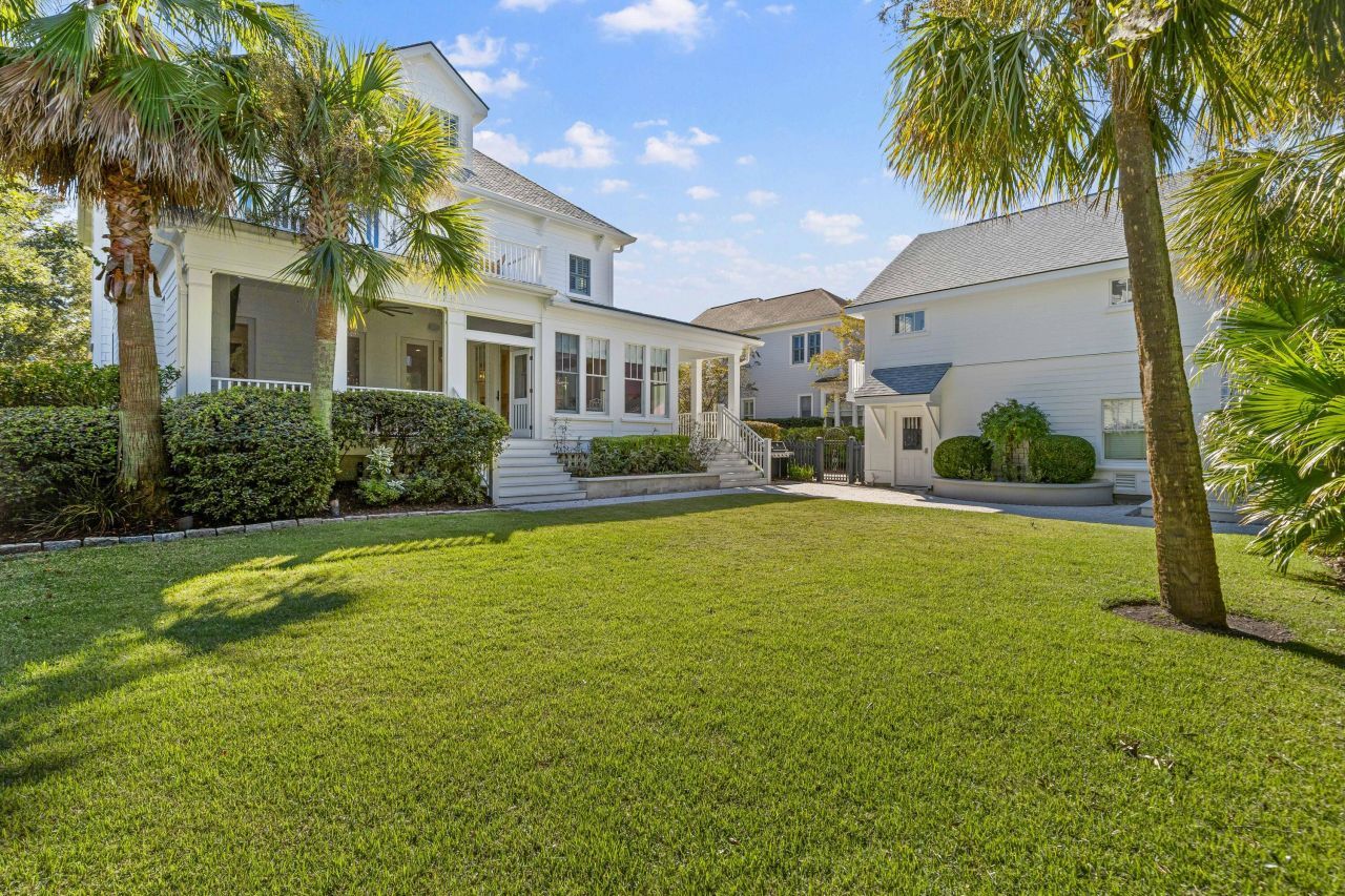 26 Woodford Street Photo 47