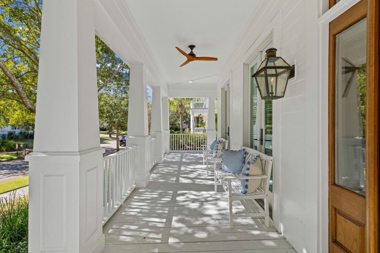 26 Woodford Street Photo 56