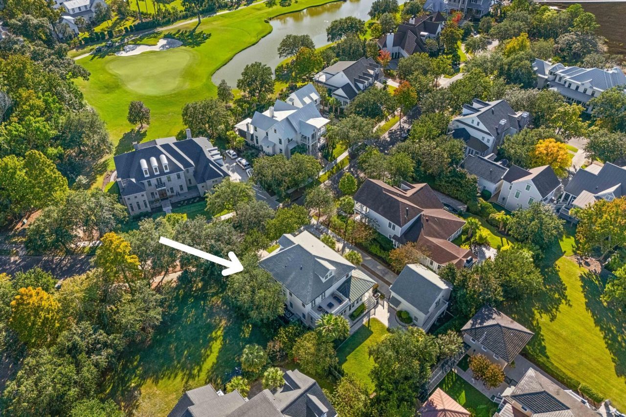 26 Woodford Street Photo 61