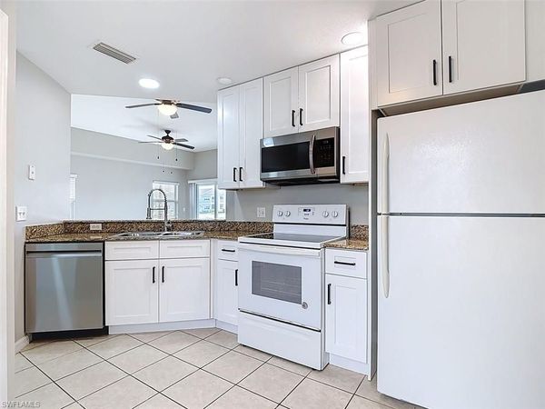 12151 Summergate CIR, Unit R101, FORT MYERS, FL 33913