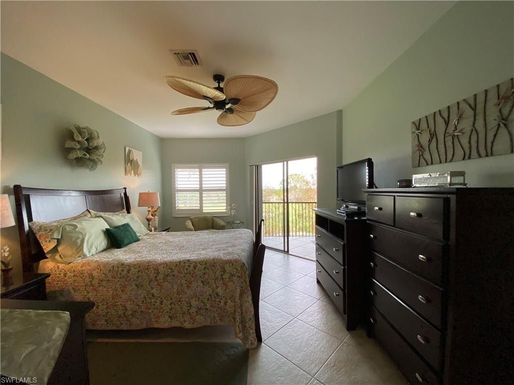 230 Vintage Cir, Unit A-404, Naples, FL 34119 Photo