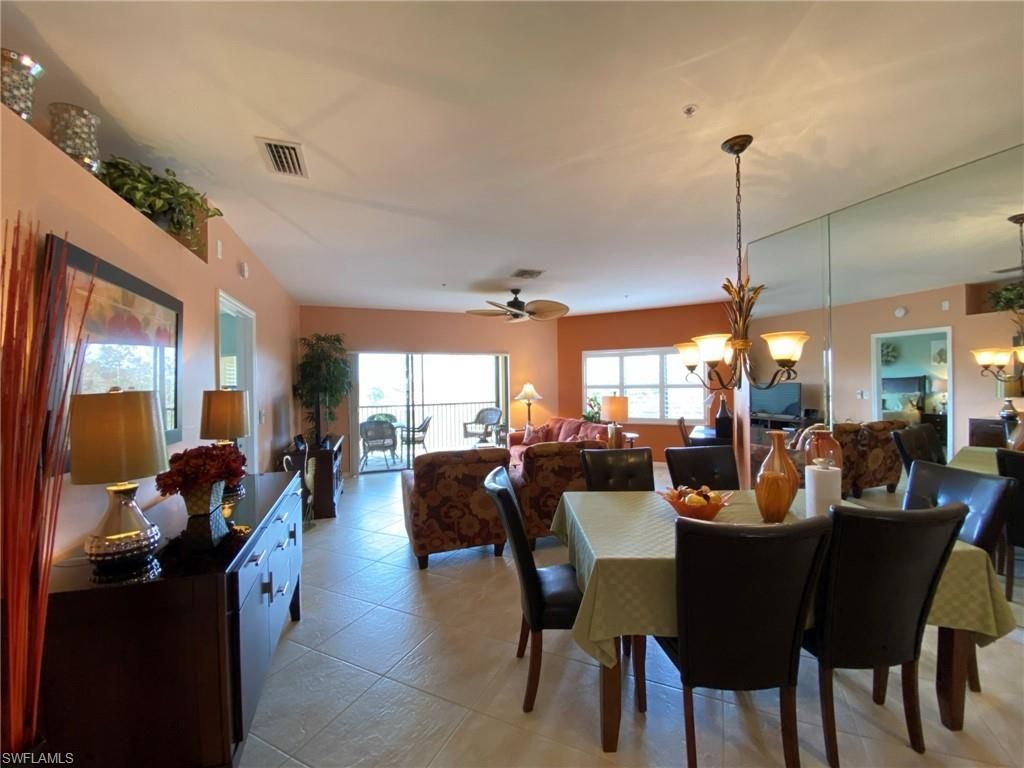 230 Vintage Cir, Unit A-404, Naples, FL 34119 Photo