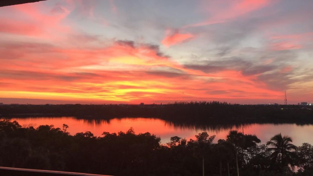 2003 N Ocean Boulevard N, Unit 605, Boca Raton, FL 33431 Photo