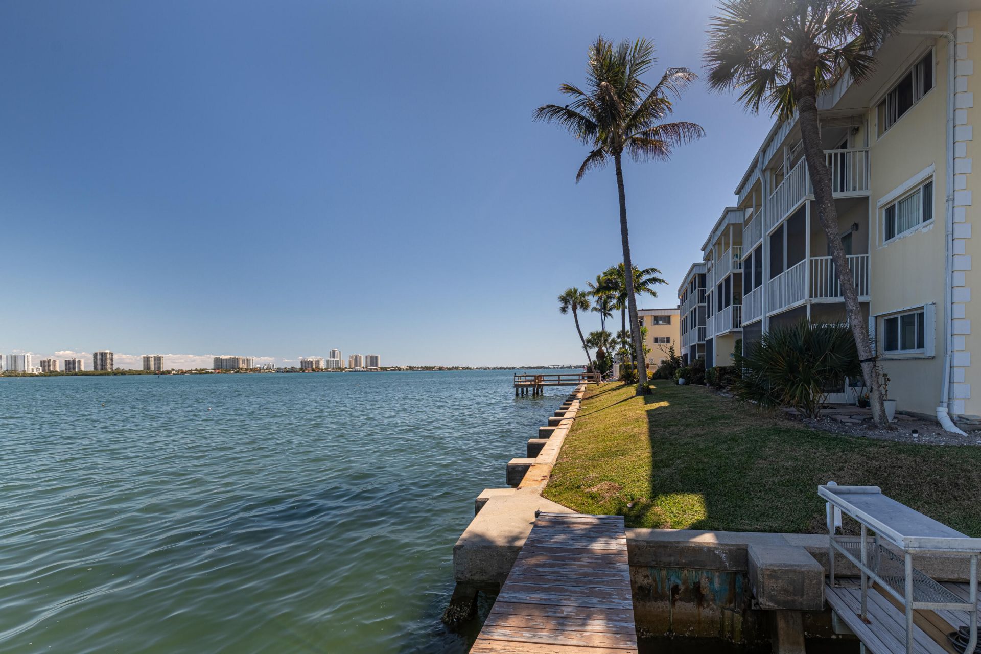 101 Doolen Court, Unit 207, North Palm Beach, FL 33408 Photo