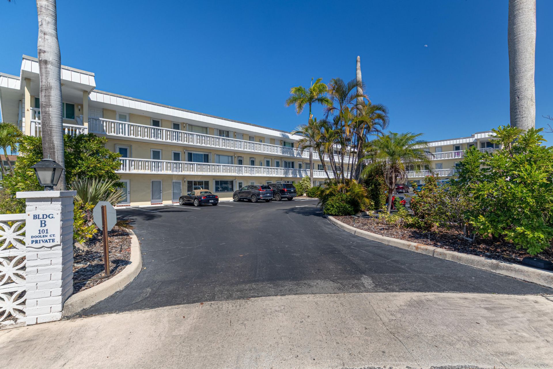 101 Doolen Court, Unit 207, North Palm Beach, FL 33408 Photo