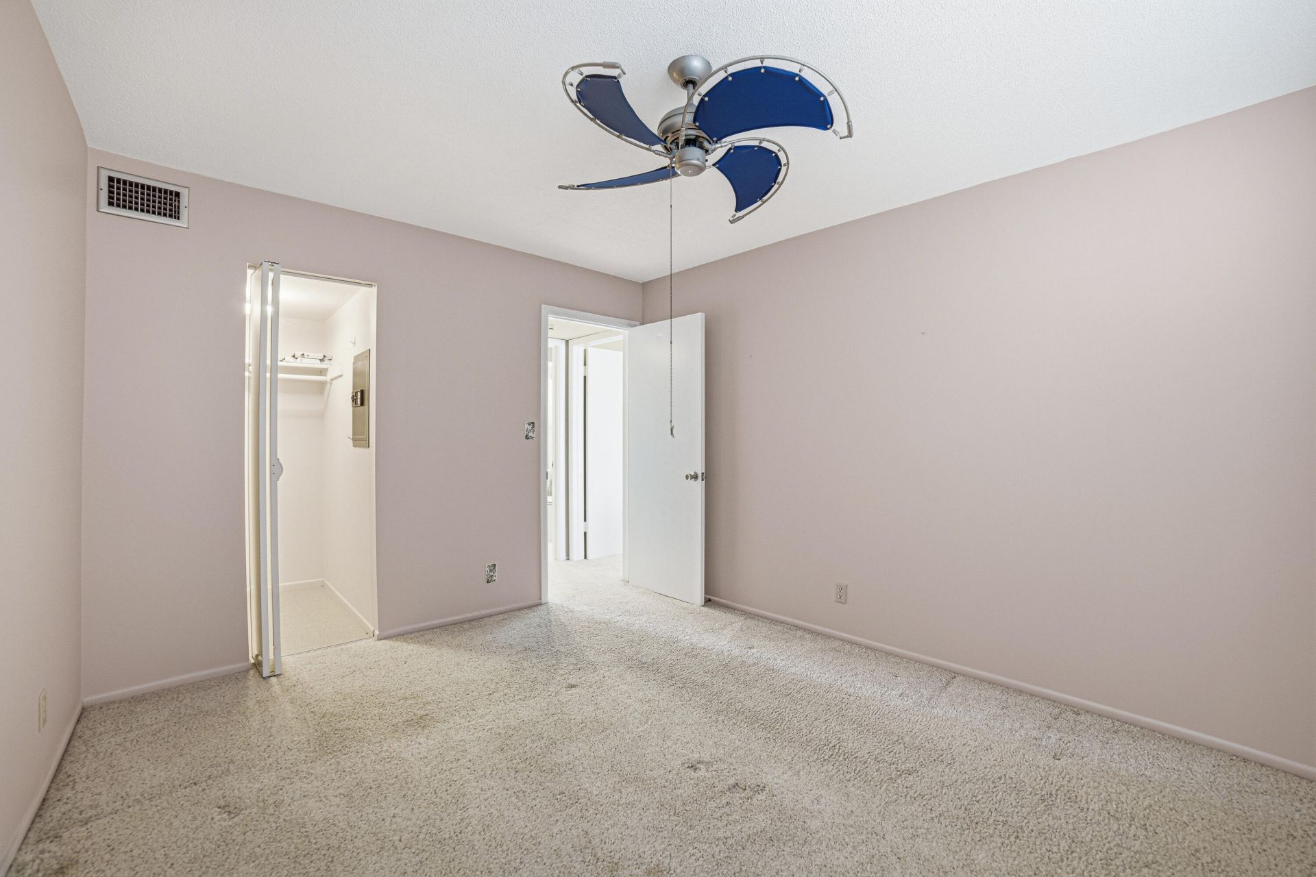 101 Doolen Court, Unit 210, North Palm Beach, FL 33408 Photo