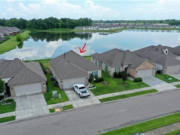 7741 W PELICAN LAKES Avenue , Baton Rouge, LA 70820