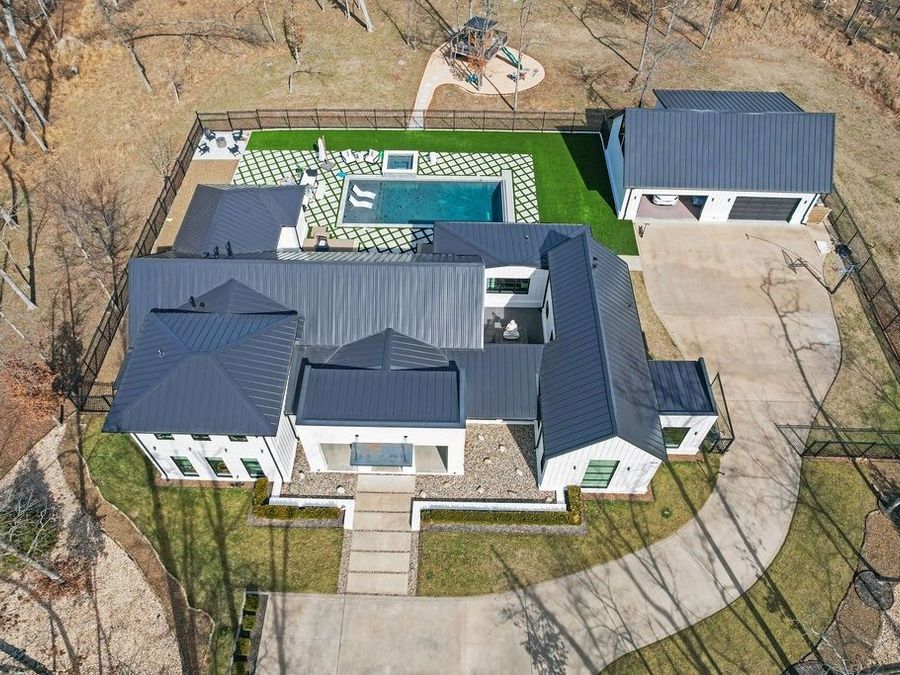 Property Image 60