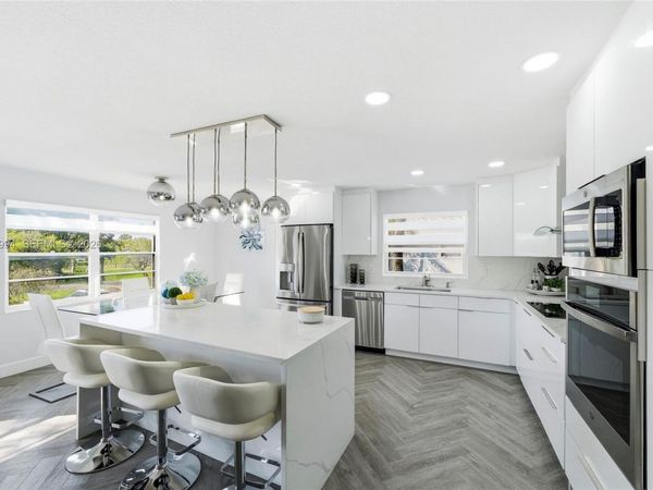 1551 SW 135th Ter, Unit 201G, Pembroke Pines, FL 33027