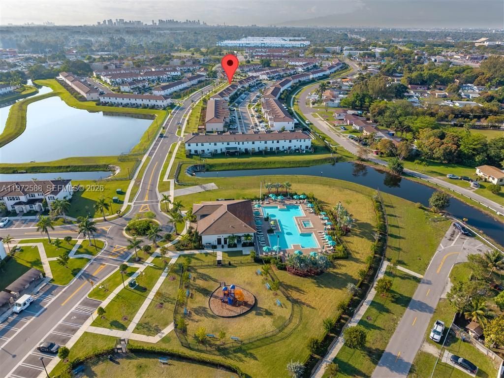 12245 NW 24th Pl, Miami, FL 33167 Photo