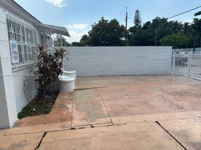 34 NW 69th St , Miami, FL 33150 Photo