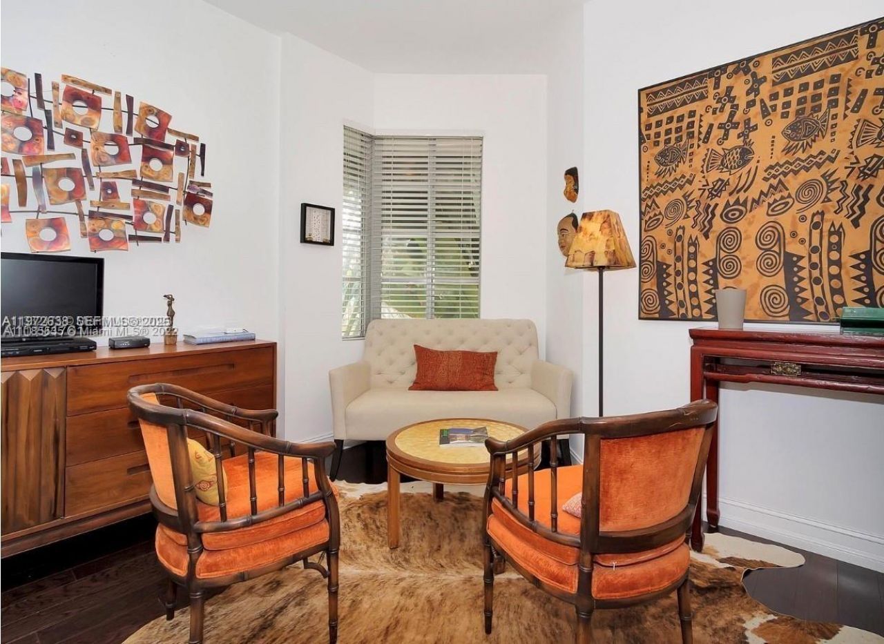 601 11th St, Unit 207, Miami Beach, FL 33139 Photo