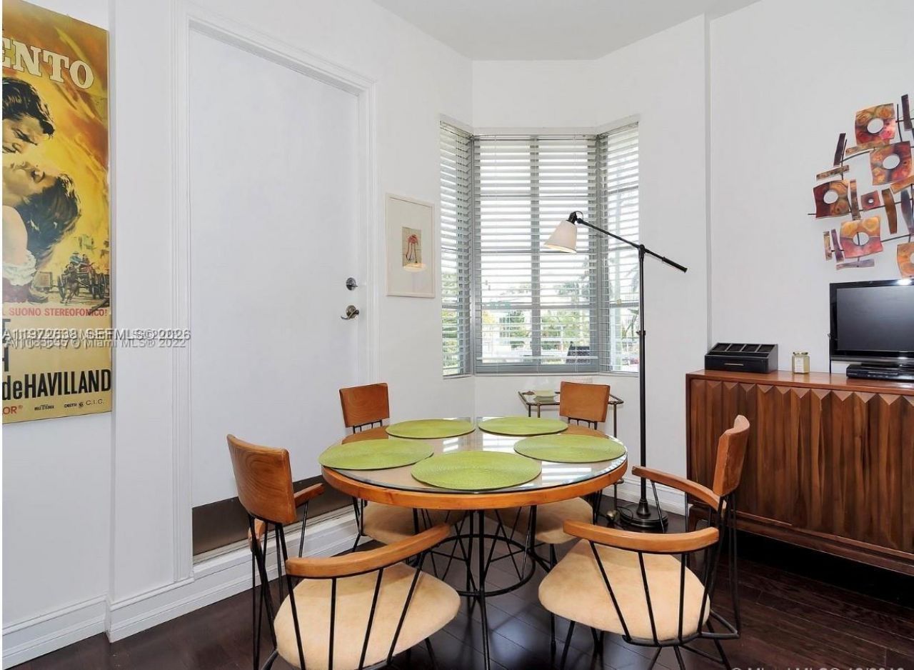 601 11th St, Unit 207, Miami Beach, FL 33139 Photo