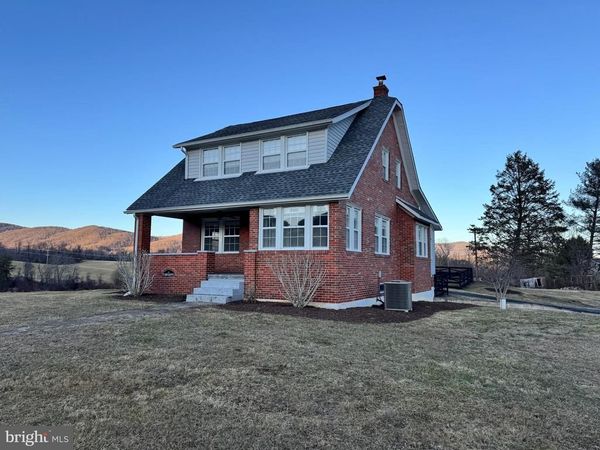 1558 ZACHARY TAYLOR HIGHWAY, HUNTLY, VA 22640