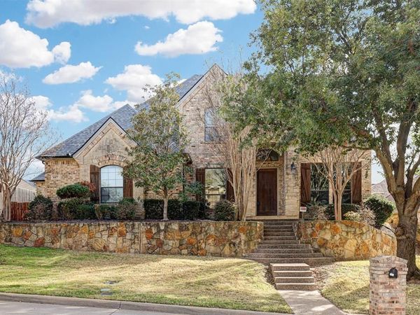 617 Indian Trail, Hurst, TX 76054