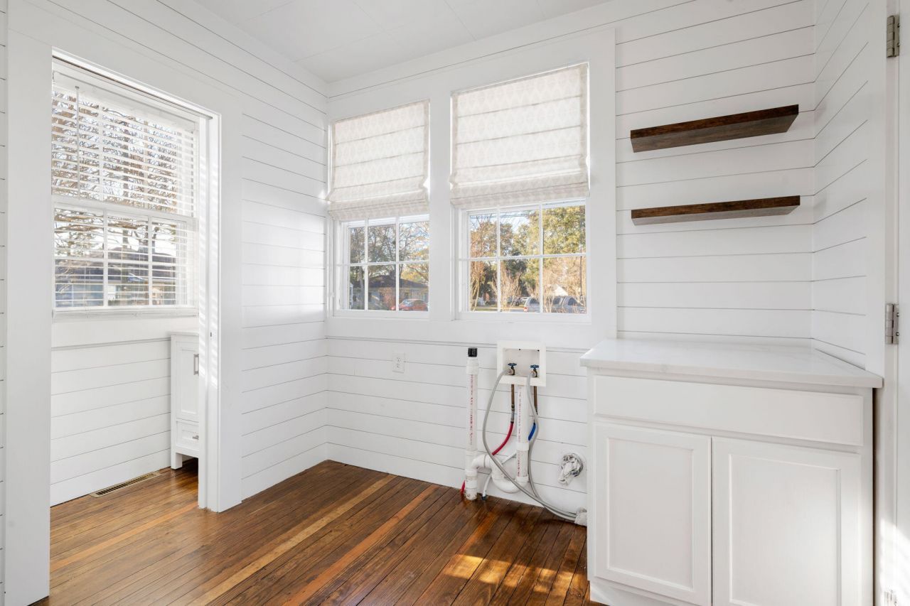 66 Avondale Avenue Photo 14