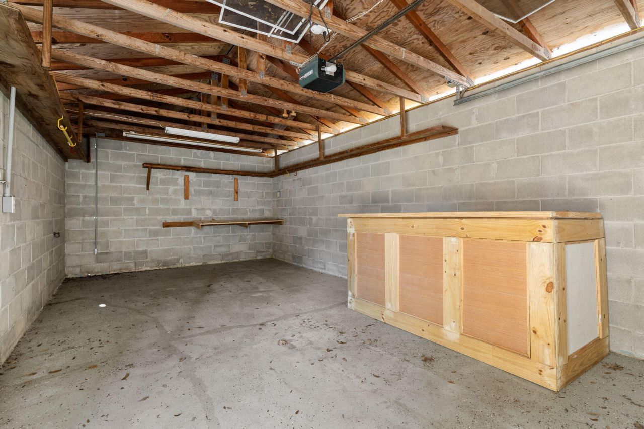 66 Avondale Avenue Photo 21