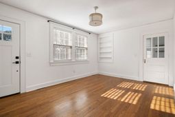 66 Avondale Avenue photo 4