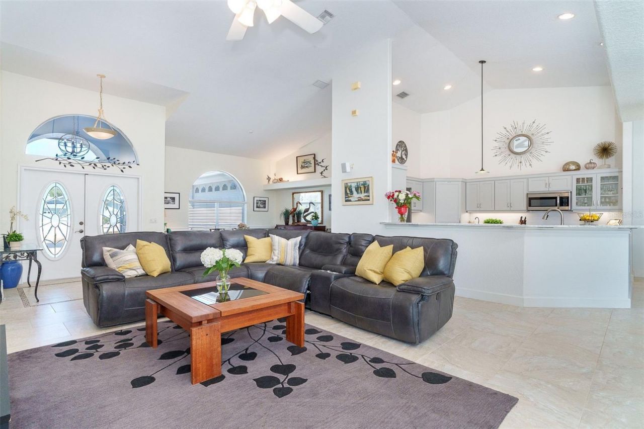 100 N Green Dolphin Drive , Cape Haze, FL 33946 Photo