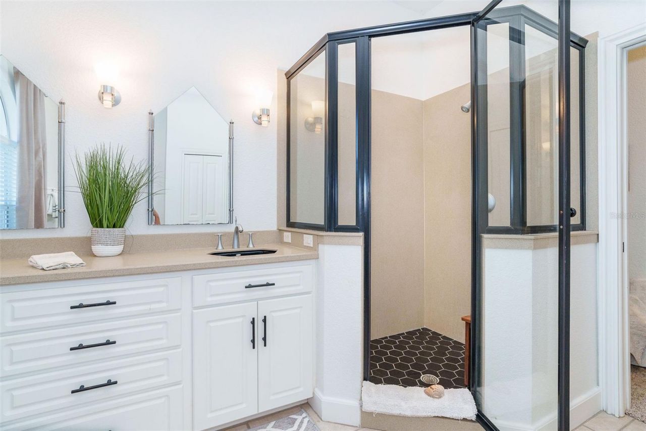 100 N Green Dolphin Drive, Cape Haze, FL 33946 Photo