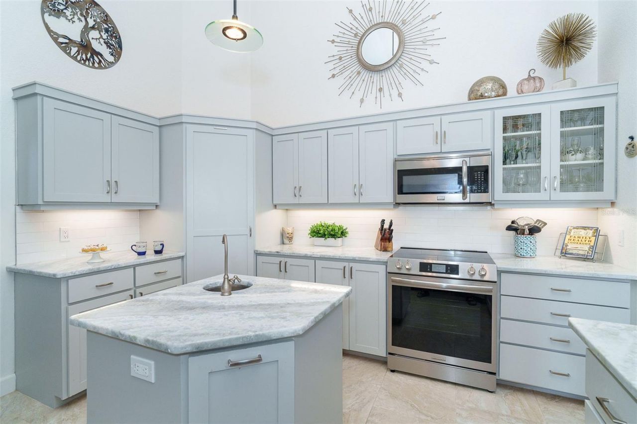 100 N Green Dolphin Drive, Cape Haze, FL 33946 Photo