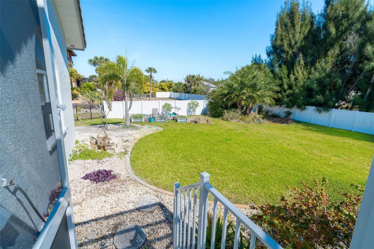 100 N Green Dolphin Drive , Cape Haze, FL 33946 Photo