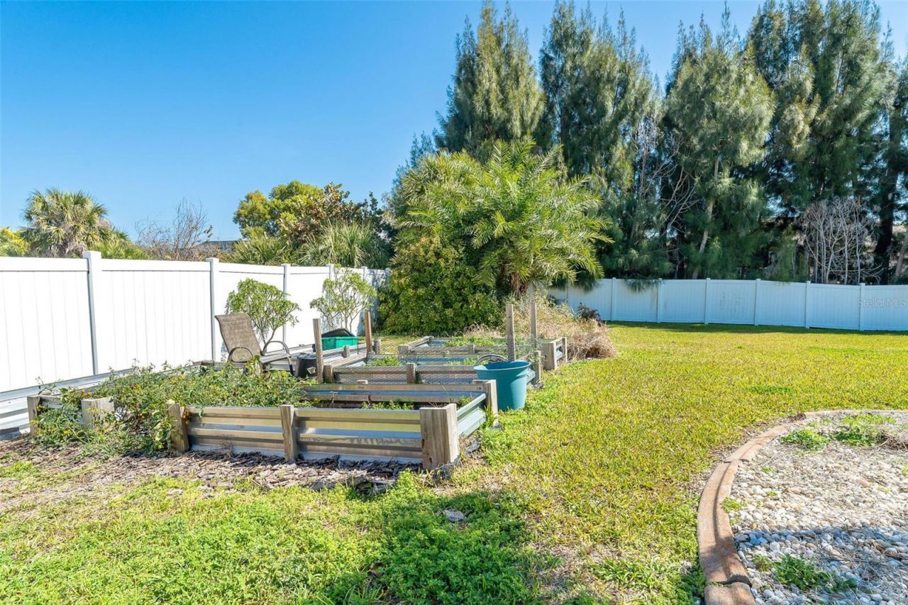 100 N Green Dolphin Drive , Cape Haze, FL 33946 Photo