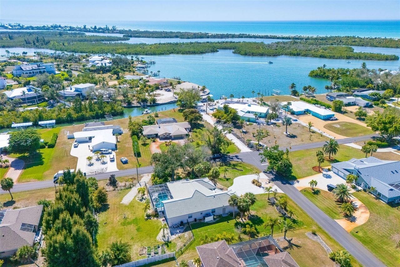 100 N Green Dolphin Drive, Cape Haze, FL 33946 Photo