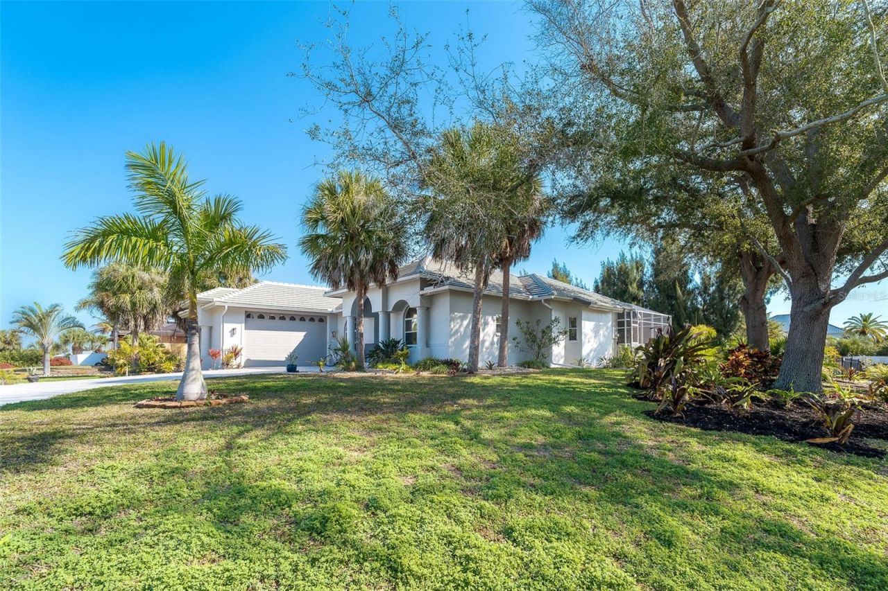 100 N Green Dolphin Drive , Cape Haze, FL 33946 Photo