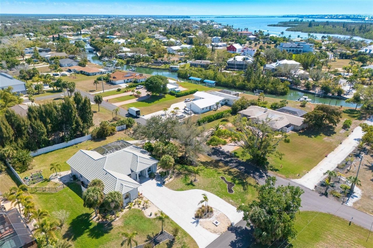 100 N Green Dolphin Drive , Cape Haze, FL 33946 Photo