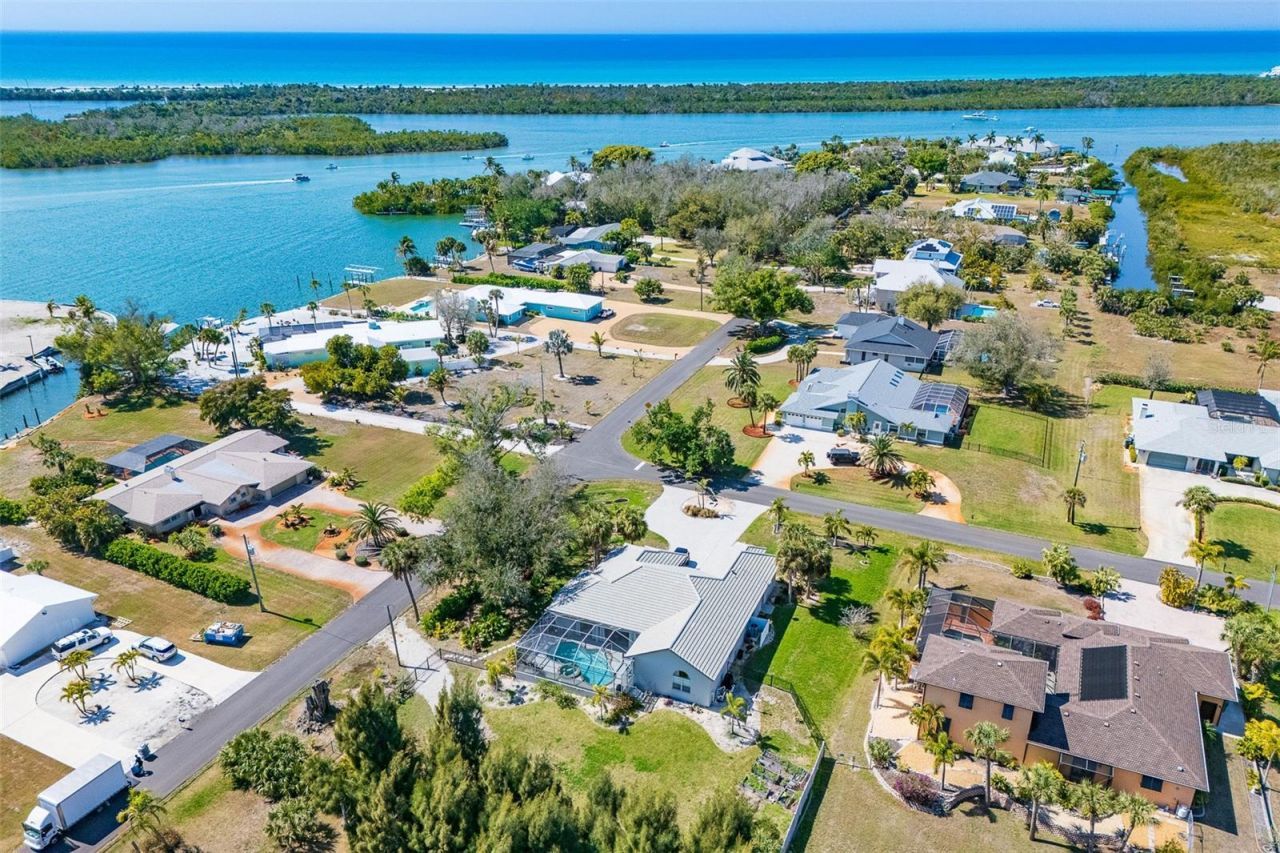 100 N Green Dolphin Drive, Cape Haze, FL 33946 Photo