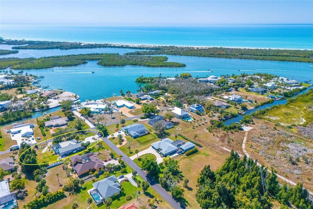 100 N Green Dolphin Drive , Cape Haze, FL 33946 Photo