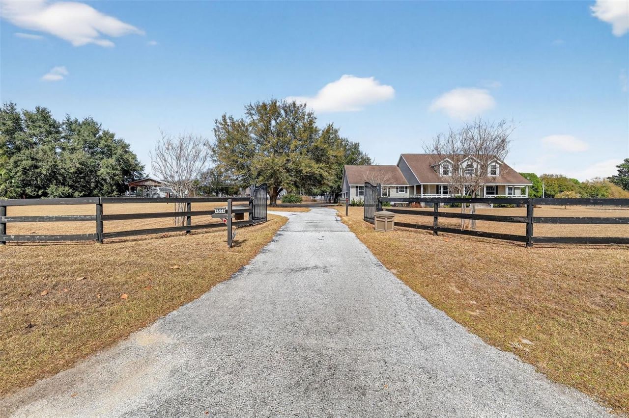 4564 County Road 103g, Oxford, FL 34484 Photo