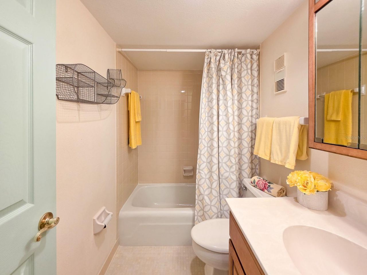 3606 S Peninsula Drive, Unit 208, Port Orange, FL 32127 Photo