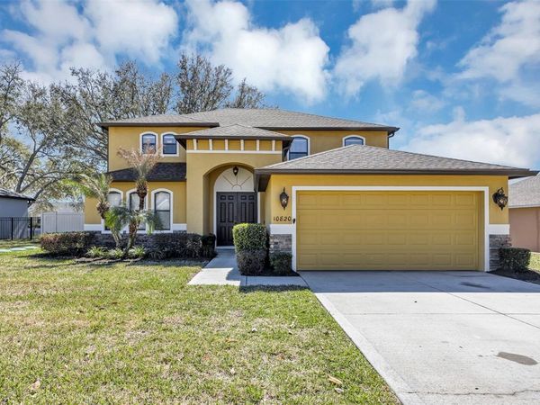 10820 WYANDOTTE DRIVE , CLERMONT, FL 34711