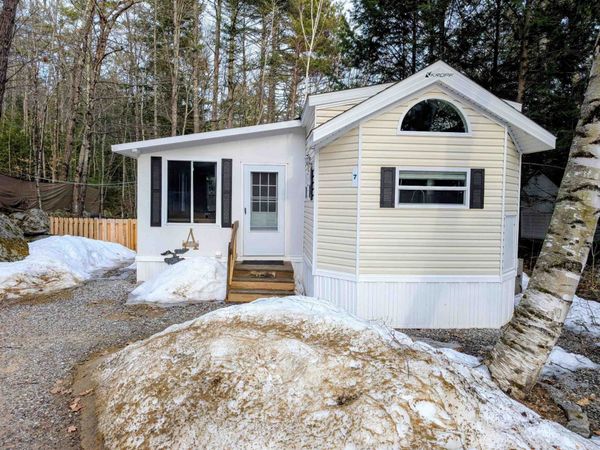7 Ledges Road, (aka Unit 79), Holderness, NH 03245