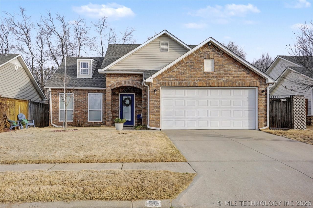 55 E Fairlane Court, Sapulpa, OK 74066 Main Photo