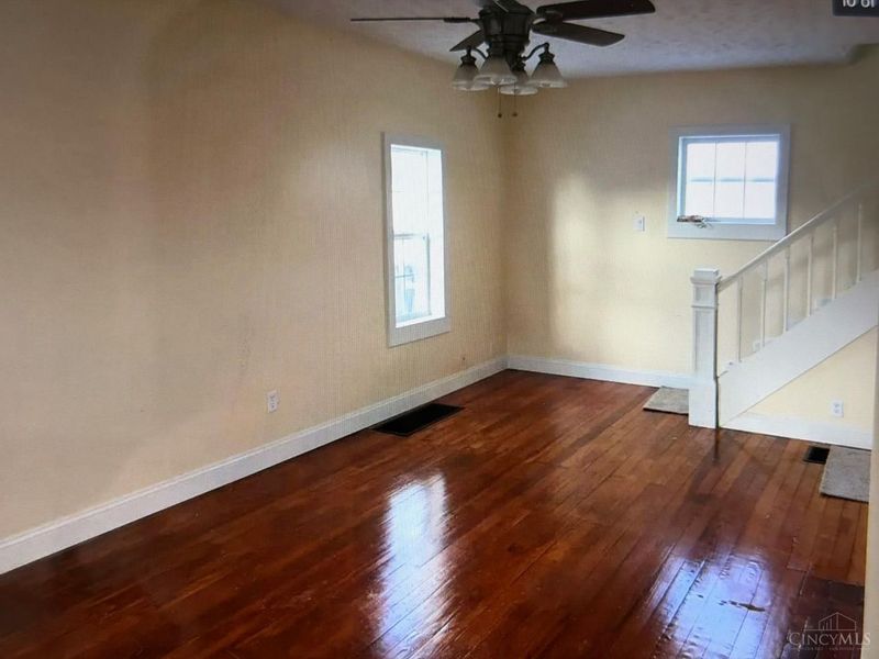 882 E Main Street, Logan, OH 43138 Photo 2