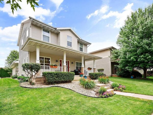 2846 Big Bluestem Parkway, Fitchburg, WI 53711